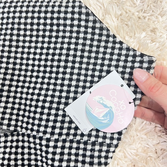 Volcom Coco Black and White Check Textured Knit Dress Size M Reg. $62 - Picture 12 of 13